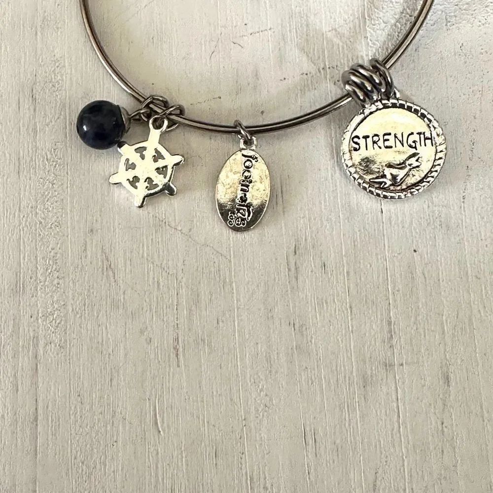 Footnotes Too silver charm bracelet - Picture 5 of 8